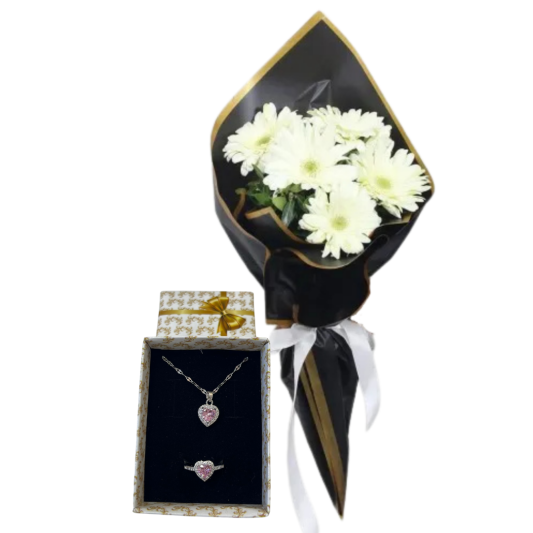 Siyahın İçinde Masumiyet