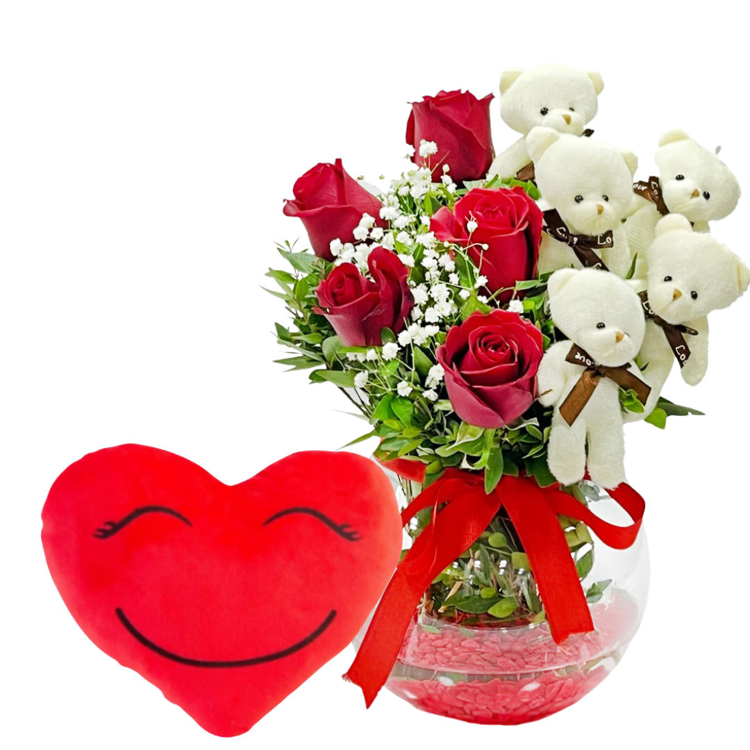 Güllerin İçindeki Ayıcık