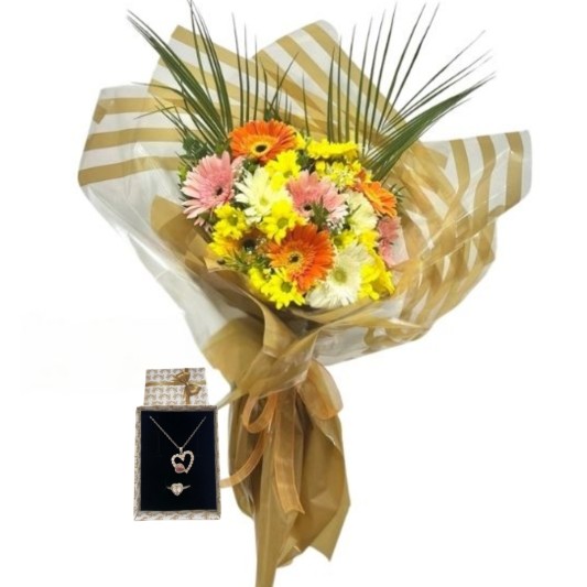 Sevginin Çiçekle Uyumu