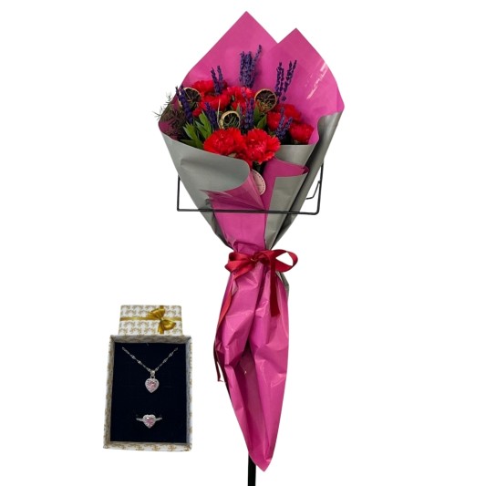 Karanfilin Işıltısı