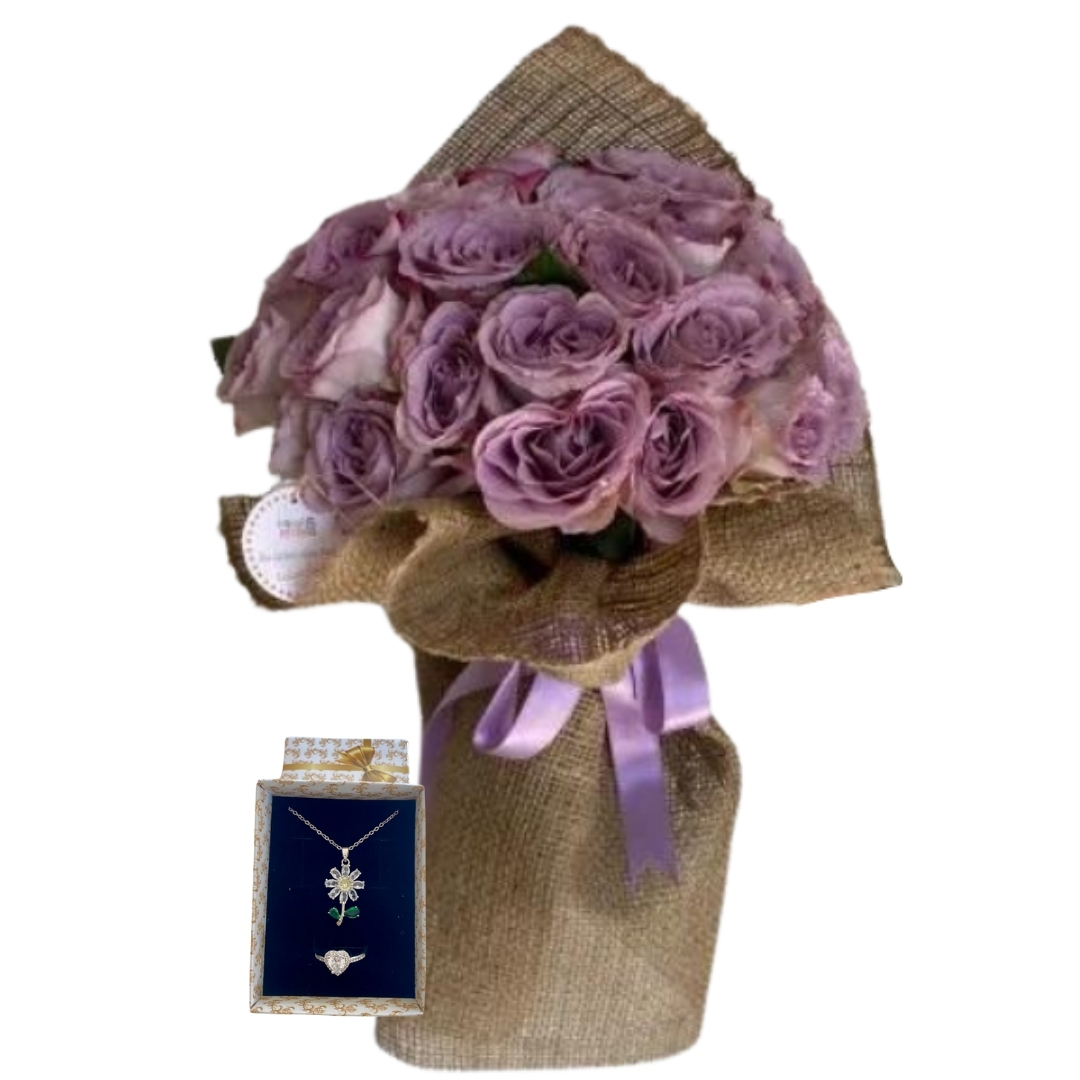 Masumiyetin Lila Buketi