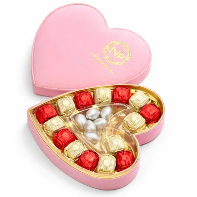 Pembe Kadife Aşk Kutusu